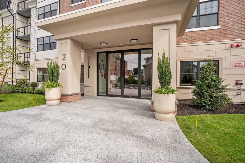 20 Audubon Way # 102, Canton MA 02021 photo 18