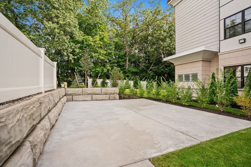 20 Audubon Way # 102, Canton MA 02021 photo 19
