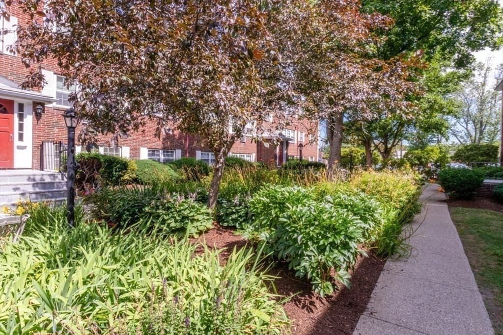 Condominium at 5 Cass Street # 12, Boston MA 02132, Boston, photo 7 of 30