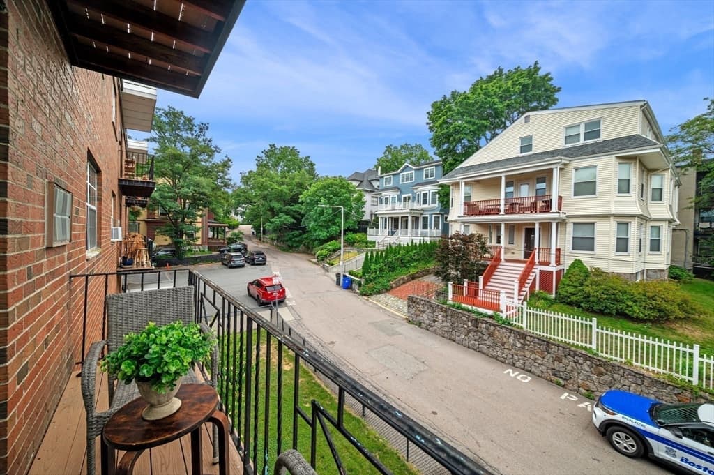 Condominium at 4 Robinwood Avenue # 6, Boston MA 02130, Boston, photo 33 of 33
