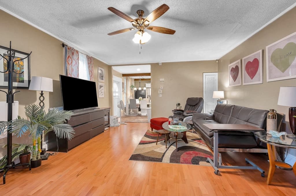 23 Eleventh Street # 2, Lowell MA 01850 photo 10