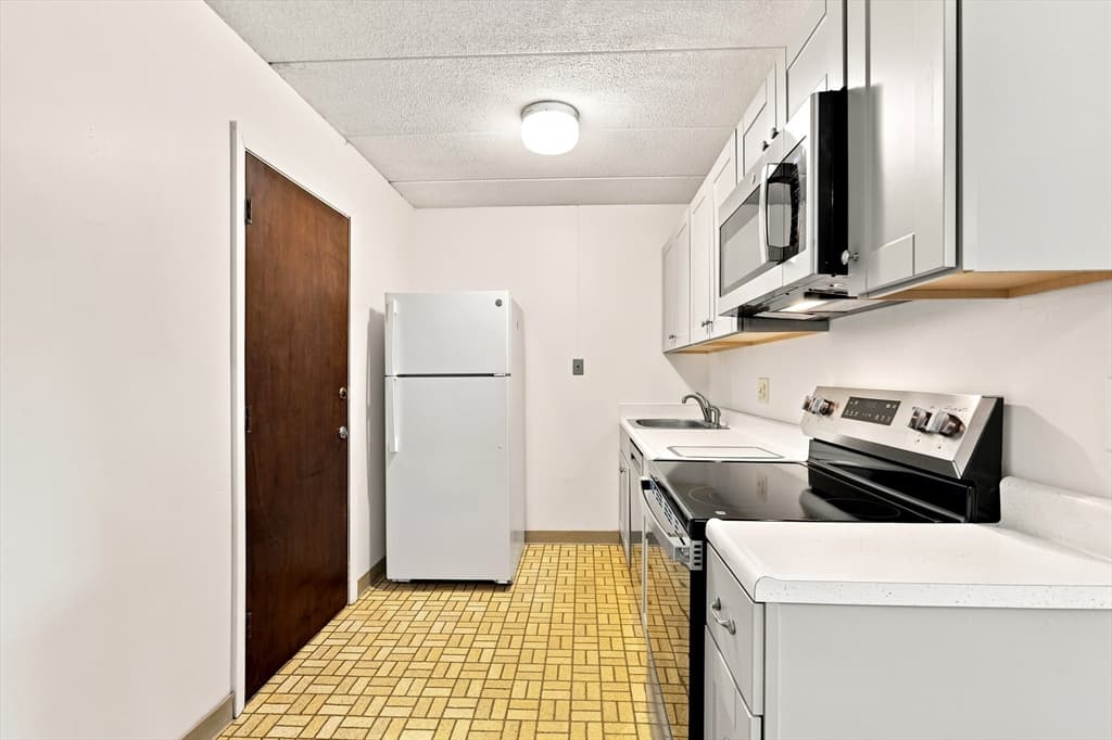 50 Water St # 47, Medford MA 02155 photo 4