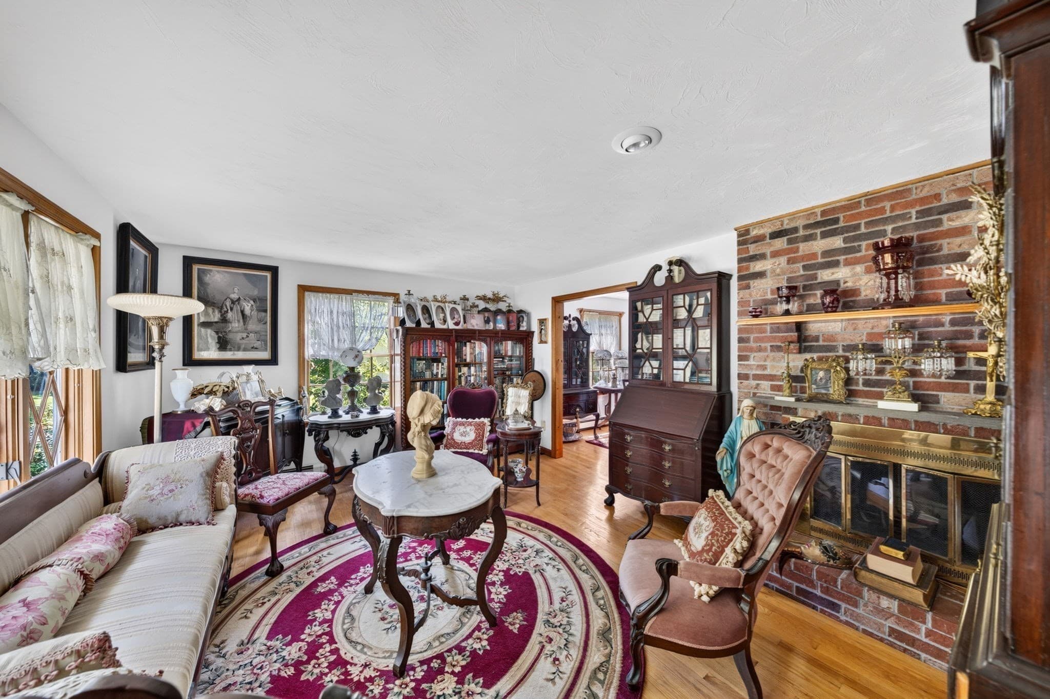 Single Family Residence at 48 Ichabod Ln, Marion MA 02738, Marion, photo 6 of 37