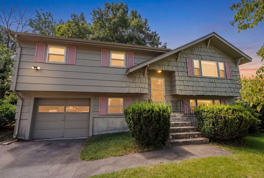 6 Gallagher Drive, Randolph MA 02368 photo 2