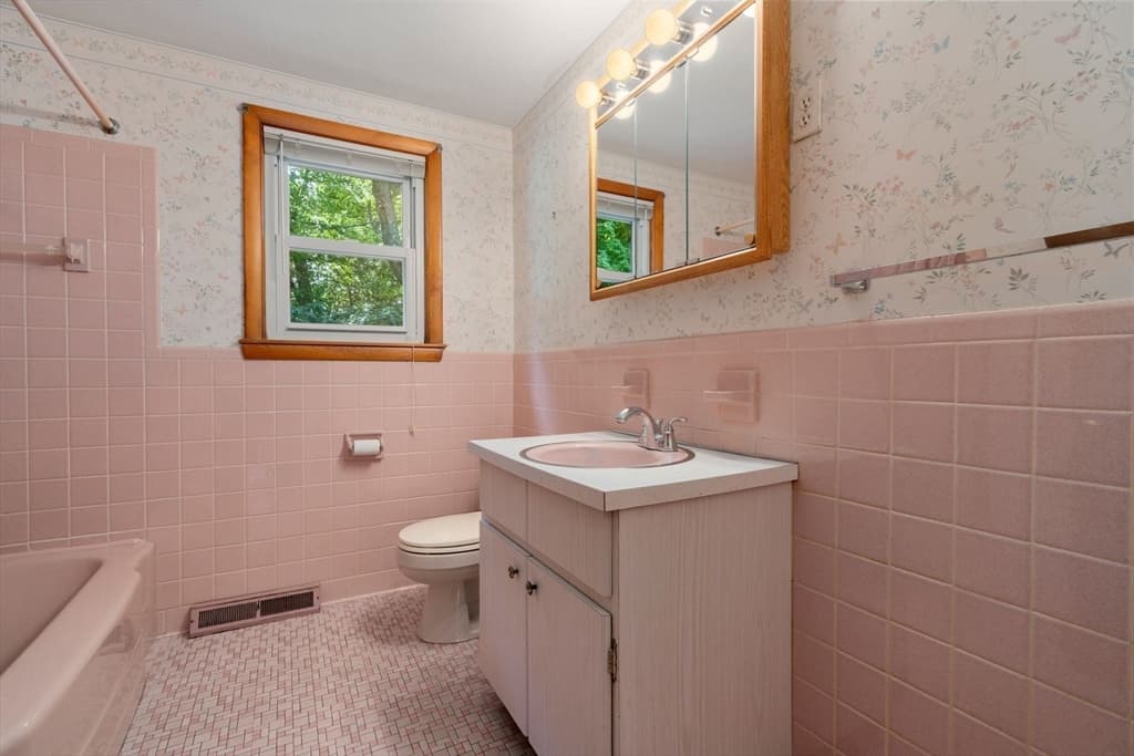 6 Gallagher Drive, Randolph MA 02368 photo 20