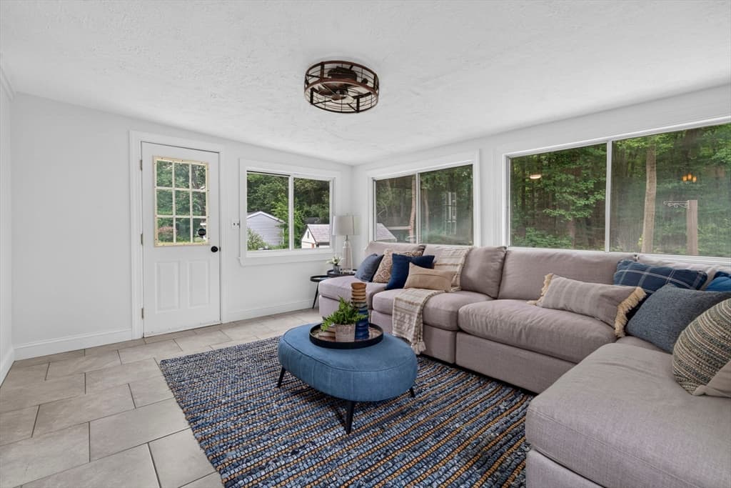 47 Southville Rd, Southborough MA 01772 photo 14