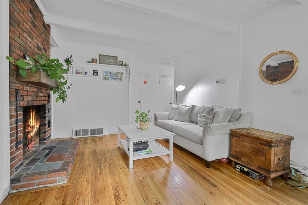 Single Family Residence at 17 Pine St, Bellingham MA 02019, Bellingham, photo 6 of 24