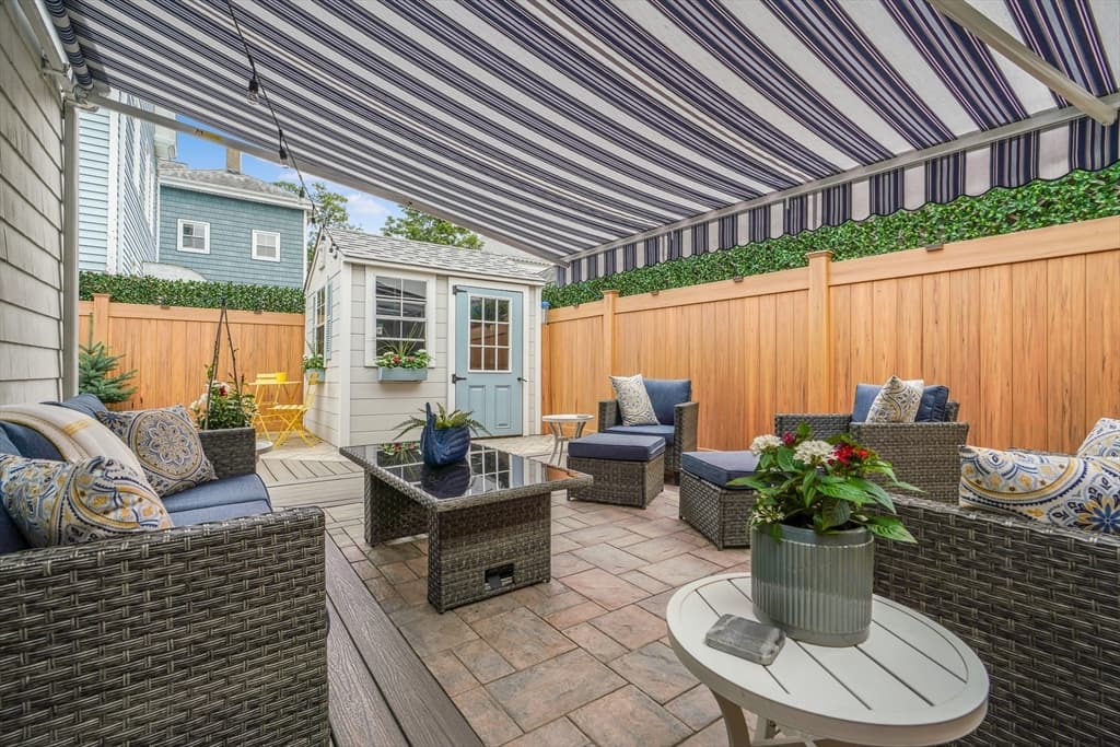 381 Wood St, Bristol RI 02809 photo 28