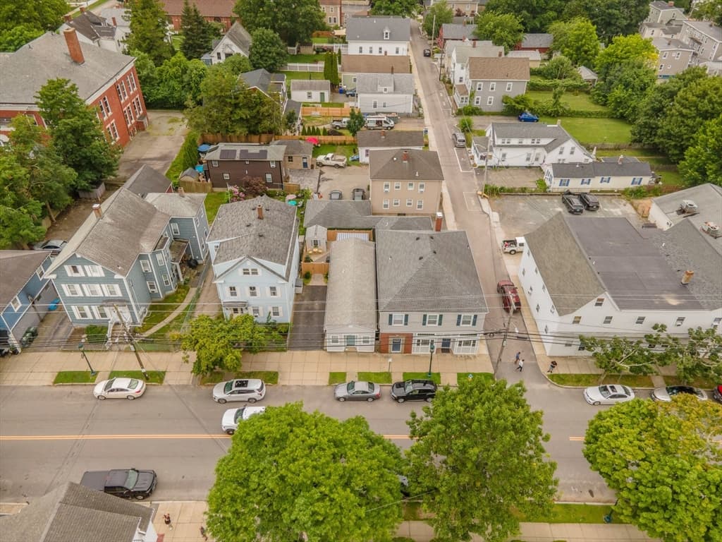 381 Wood St, Bristol RI 02809 photo 33