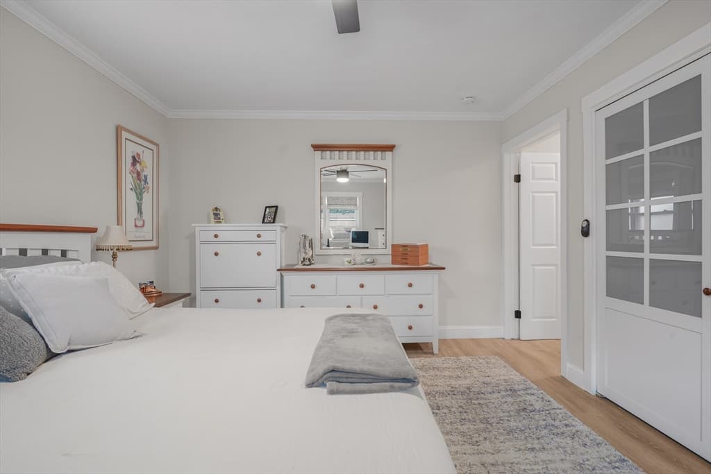 381 Wood St, Bristol RI 02809 photo 21
