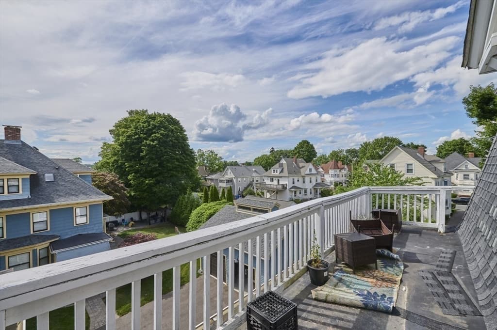 408-410 Crescent St, Waltham MA 02453 photo 32