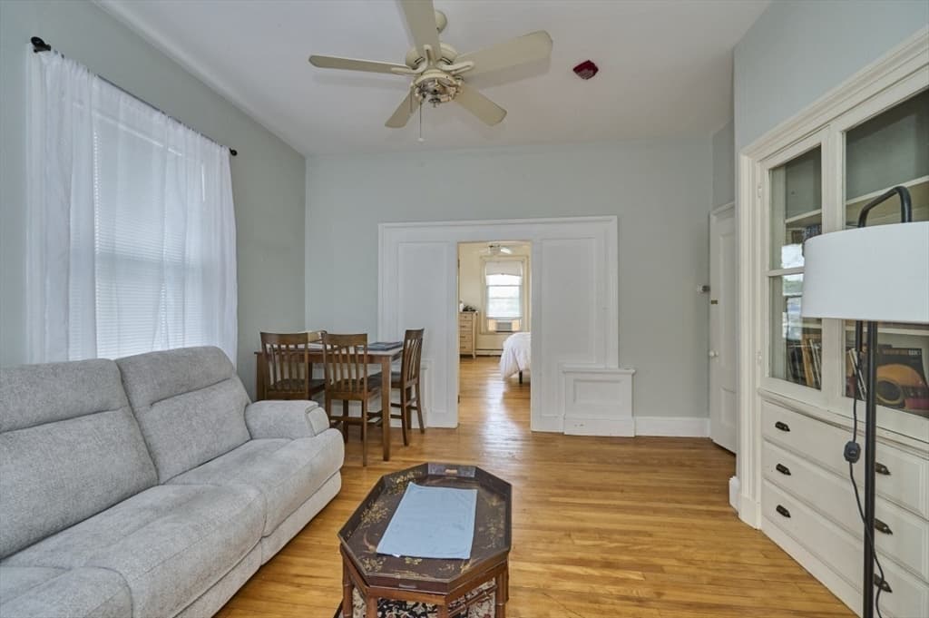 408-410 Crescent St, Waltham MA 02453 photo 20