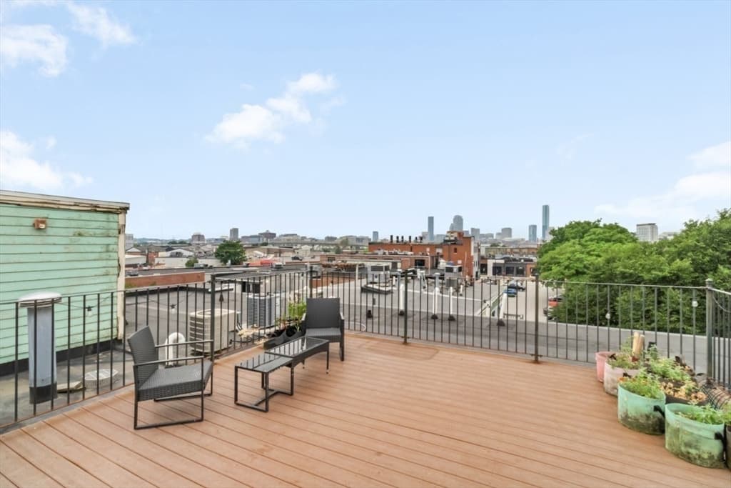 40 Baxter St # 7, Boston MA 02127 photo 19