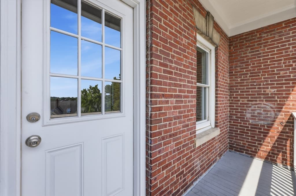 Condominium at 41 Harbor St # 4, Salem MA 01970, Salem, photo 31 of 39