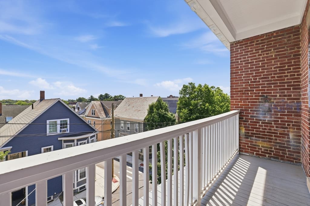 Condominium at 41 Harbor St # 4, Salem MA 01970, Salem, photo 29 of 39
