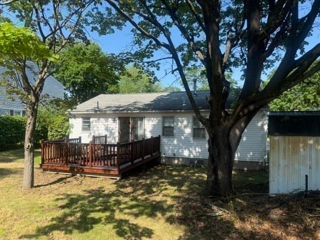 74 Leatherleaf Dr, Springfield MA 01109 photo 19
