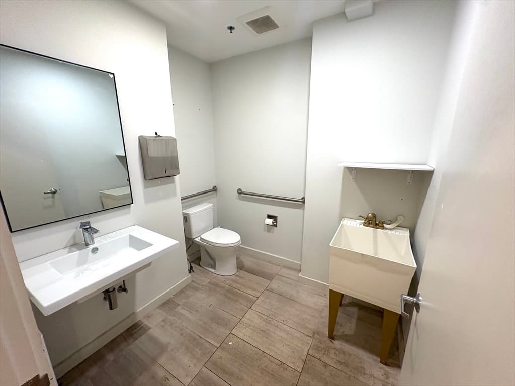 362-364 W Broadway # C, Boston MA 02127 photo 5