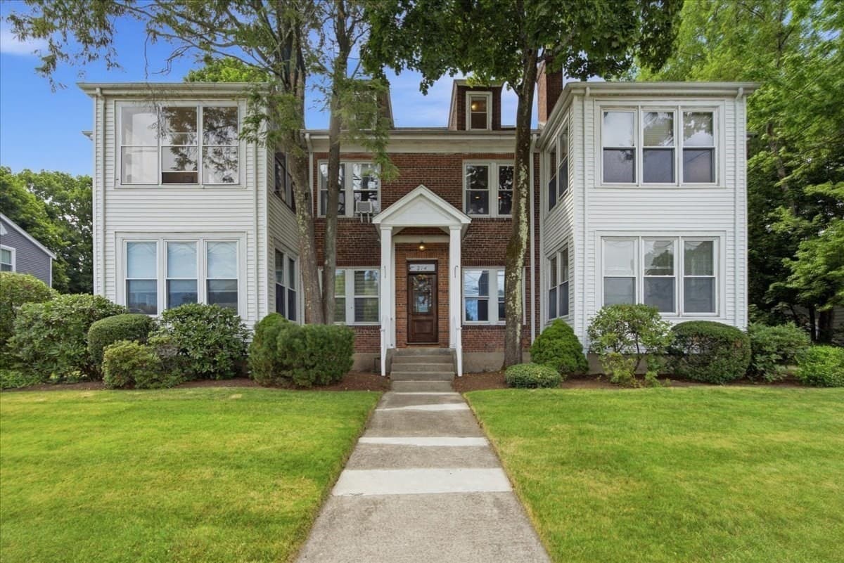 314 Newtonville Avenue # 4, Newton MA 02460