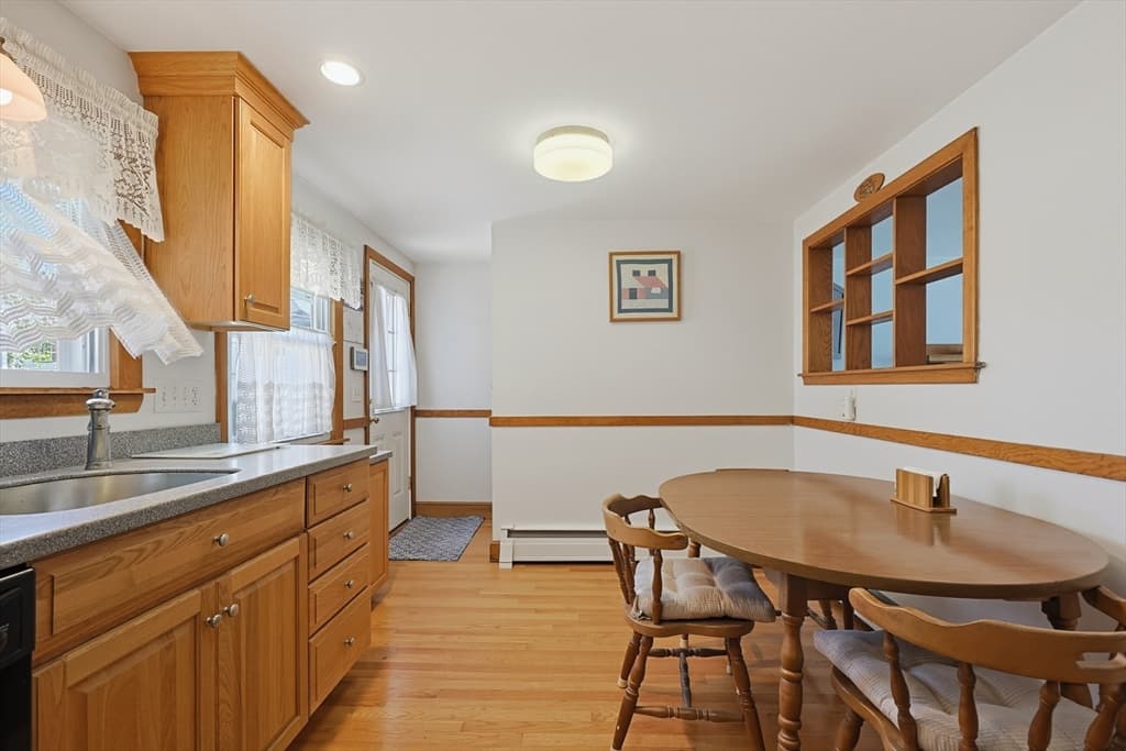 10 Meyer St, Boston MA 02131 photo 8