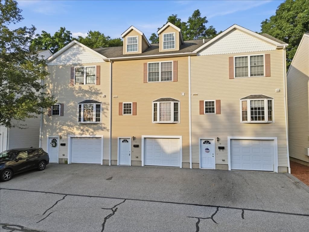 37 Glen Ave # 15, Chelmsford MA 01824