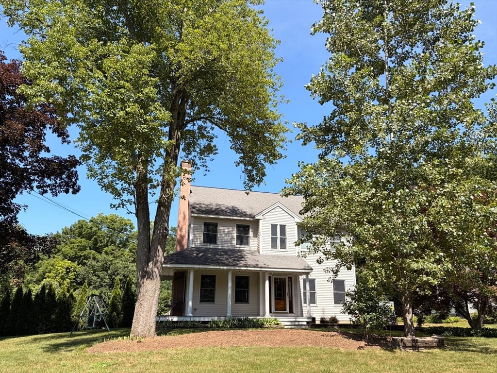 47 Hadley Street, South Hadley MA 01075