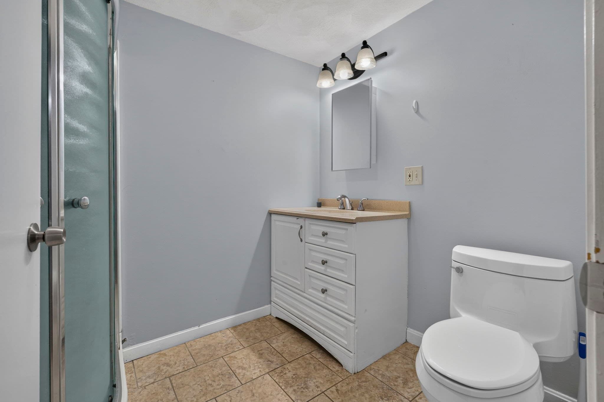 Single Family Residence at 2 Yale St, Peabody MA 01960, Peabody, photo 38 of 39