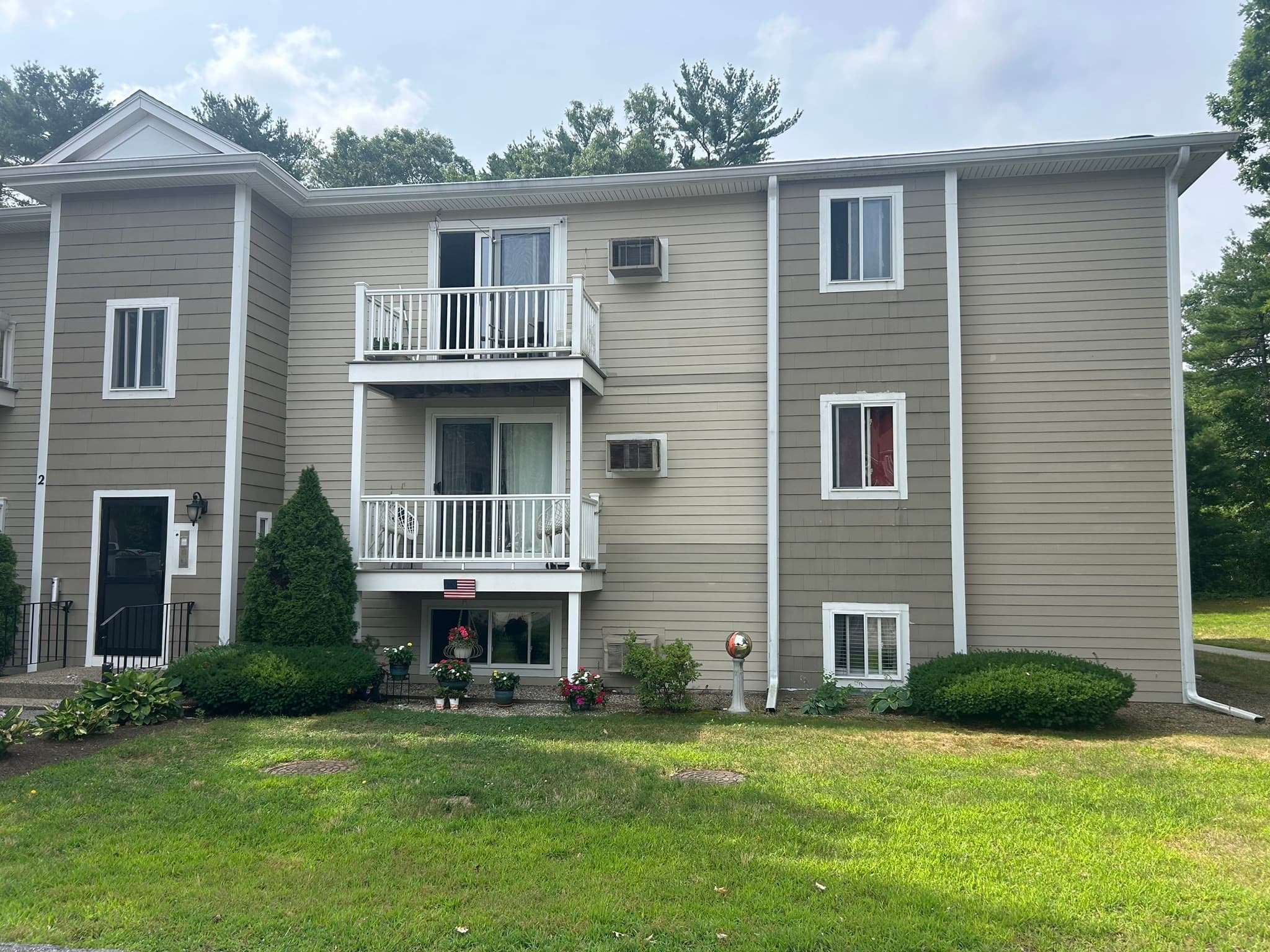 451 School St # 3, Marshfield MA 02050
