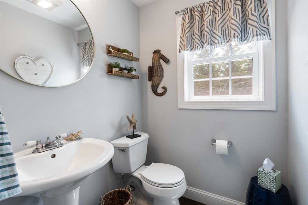 55 Sloop Drive, Portsmouth RI 02871 photo 14