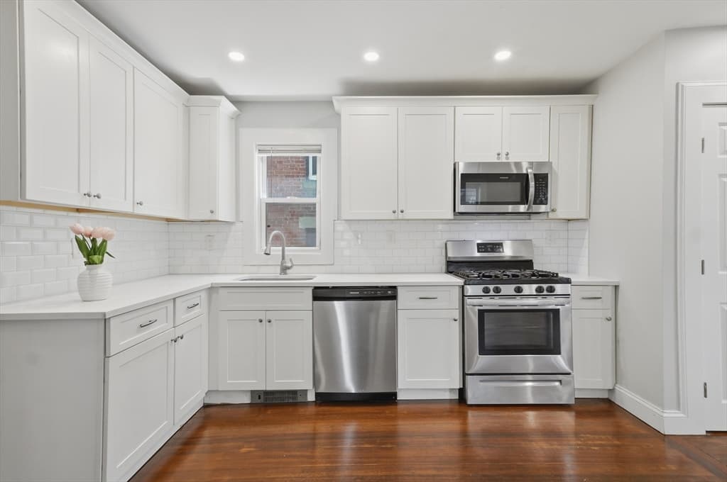 Condominium at 91 Burrell Street # 1, Boston MA 02119, Boston, photo 8 of 21