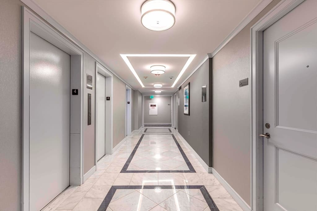 Condominium at 8 Whittier Place # 4C, Boston MA 02114, Boston, photo 2 of 20