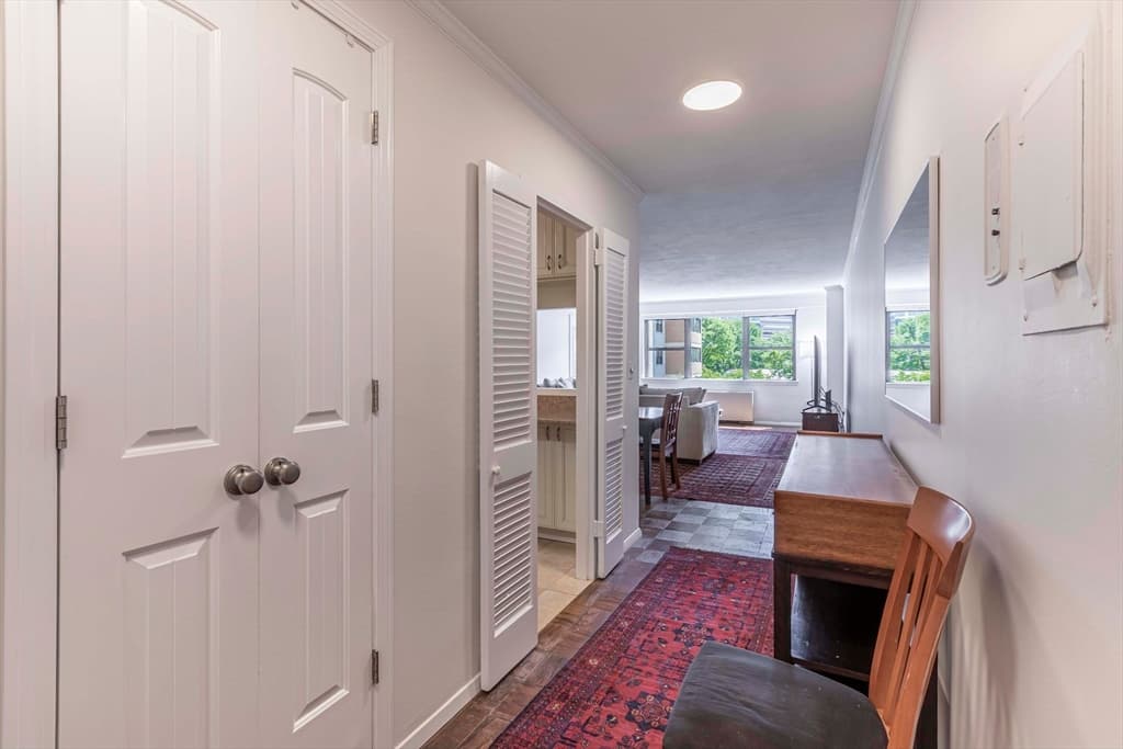 Condominium at 8 Whittier Place # 4C, Boston MA 02114, Boston, photo 3 of 20