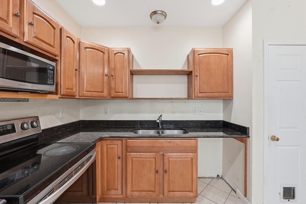 143 Providence St # 2, Worcester MA 01604 photo 7