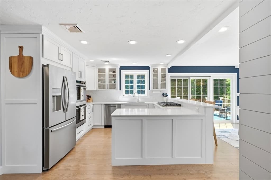 47 Old Coach Road, Cohasset MA 02025 photo 10