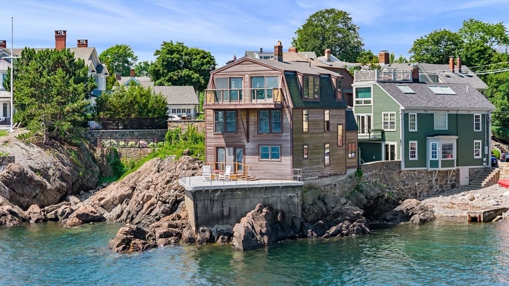 137R Front, Marblehead MA 01945 photo 3