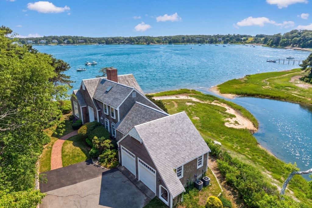 Single Family Residence at 600 Fox Hill Rd, Chatham MA 02633, Chatham, photo 2 of 24