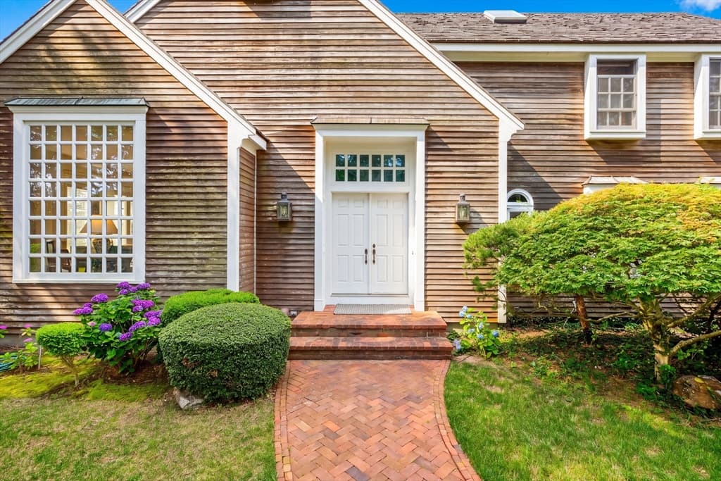 Single Family Residence at 600 Fox Hill Rd, Chatham MA 02633, Chatham, photo 11 of 24