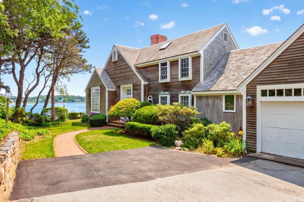 Single Family Residence at 600 Fox Hill Rd, Chatham MA 02633, Chatham, photo 4 of 24