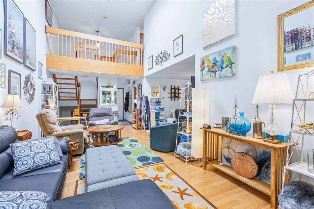 14 Grove Square # 14, Randolph MA 02368