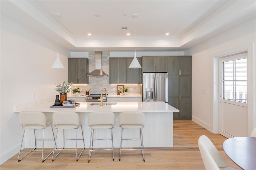 Condominium at 13 Bird St # 2, Boston MA 02125, Boston, photo 6 of 20