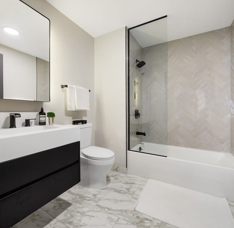 Condominium at 55 Lagrange St # 1003, Boston MA 02116, Boston, photo 6 of 18