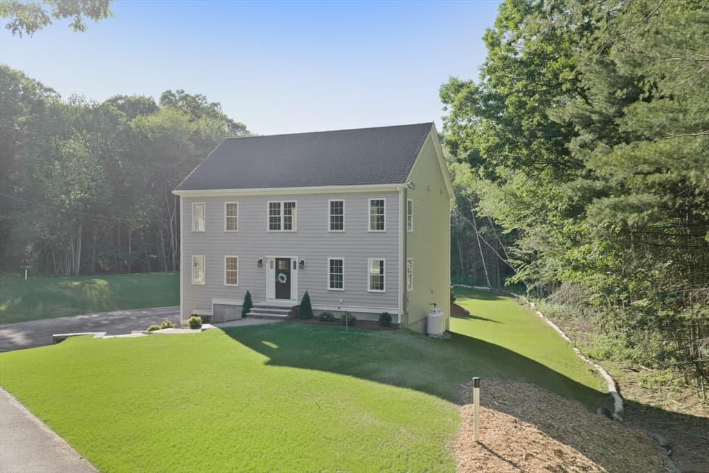 43 Martin Road, Douglas MA 01516 photo 2