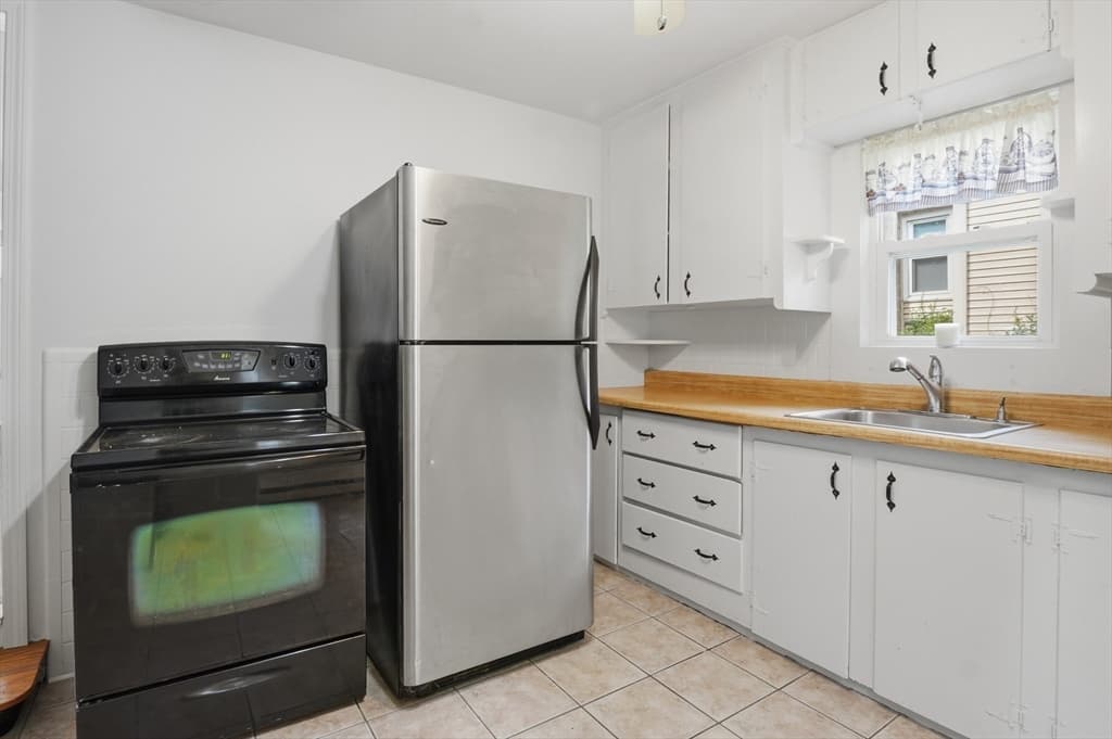 Single Family Residence at 5 Wildwood Road, Millbury MA 01527, Millbury, photo 15 of 28