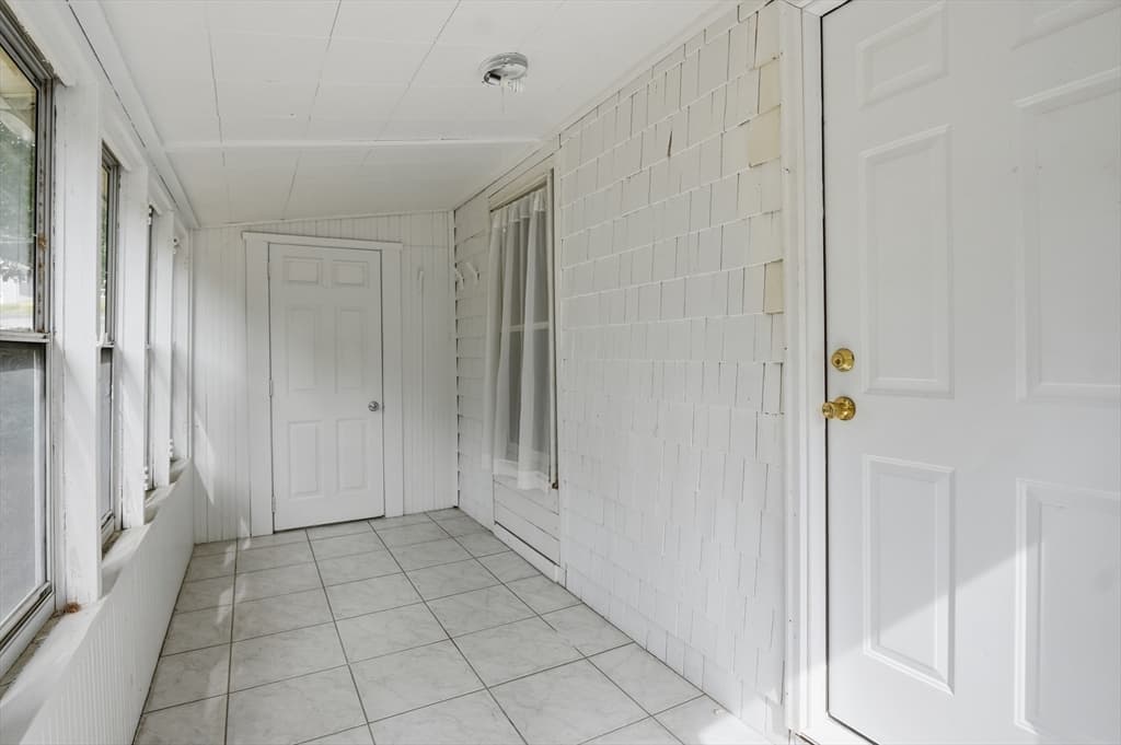 Single Family Residence at 5 Wildwood Road, Millbury MA 01527, Millbury, photo 4 of 28