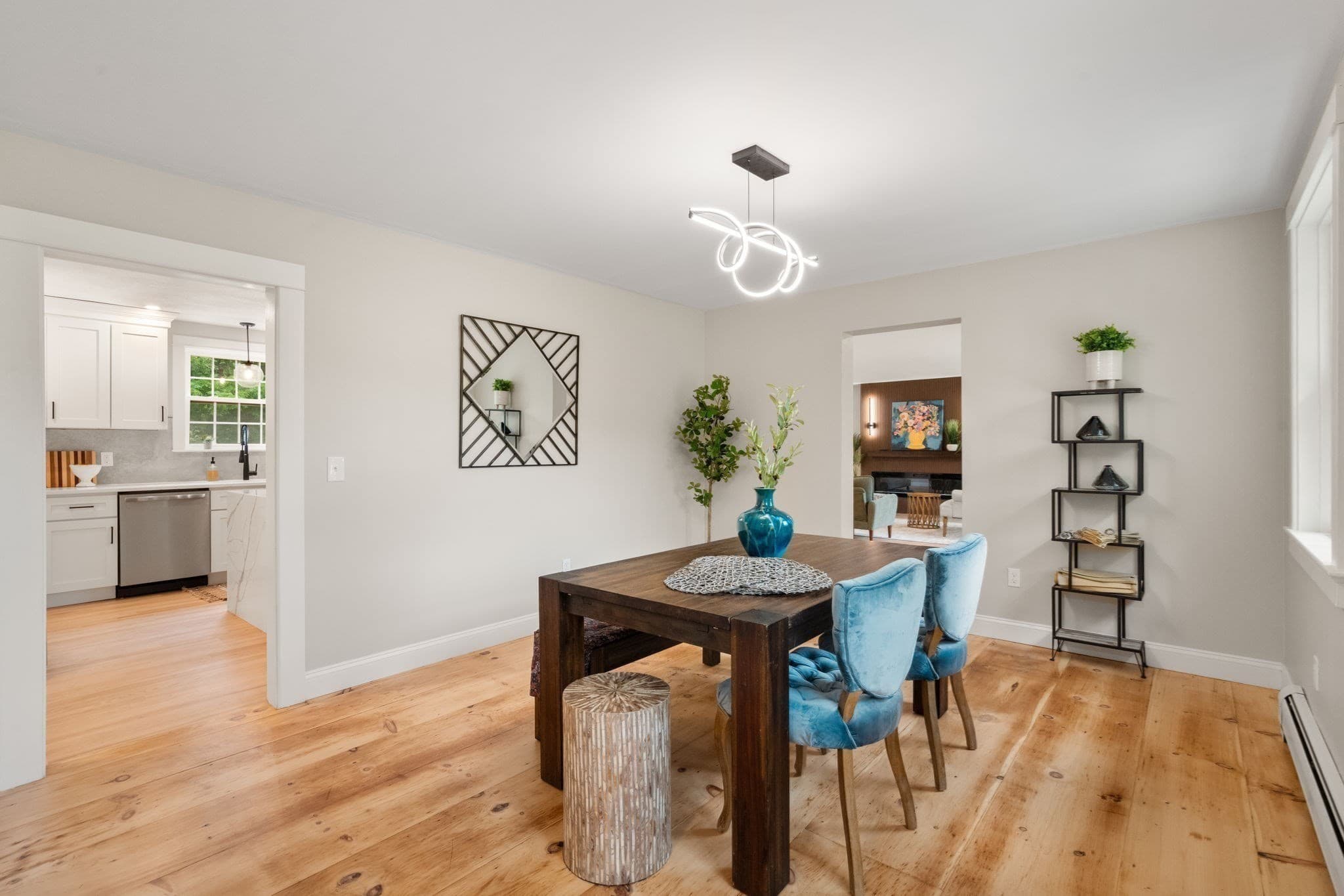 Single Family Residence at 125 Bayview Ave, Berkley MA 02779, Berkley, photo 12 of 39