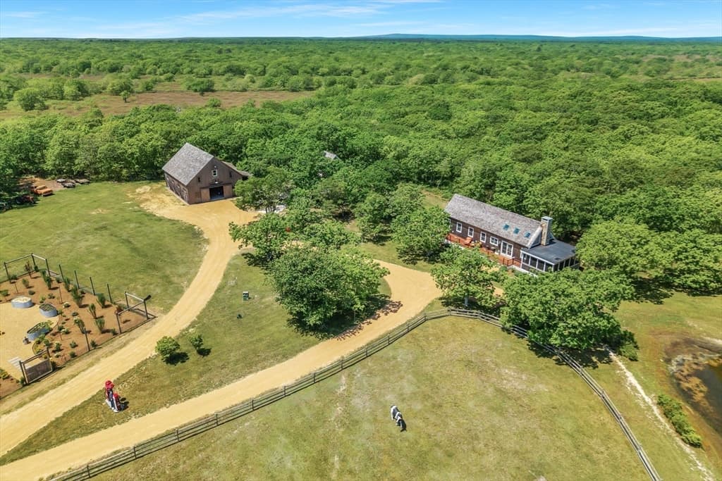 10 & 12 Boldwater Road, Edgartown MA 02539 photo 6