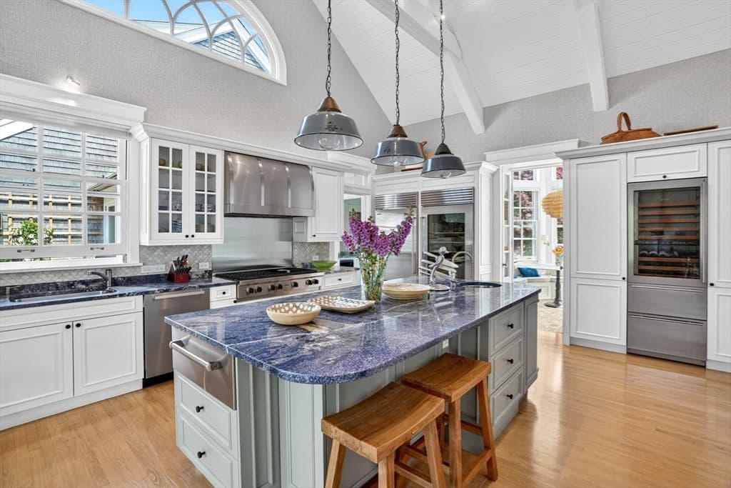 10 & 12 Boldwater Road, Edgartown MA 02539 photo 15