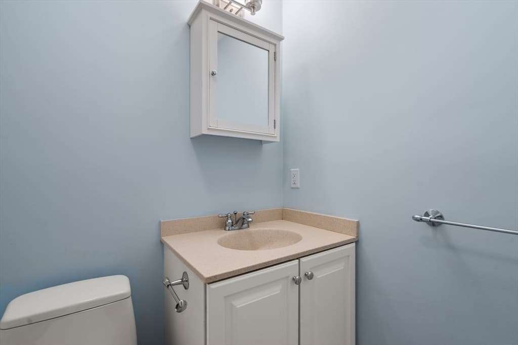 220 Newtown Road, Acton MA 01720 photo 26