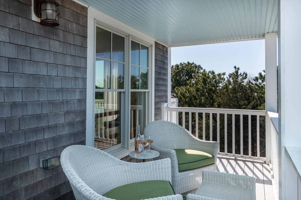 Single Family Residence at 28 Beach Rd, Oak Bluffs MA 02557, photo 35 of 40