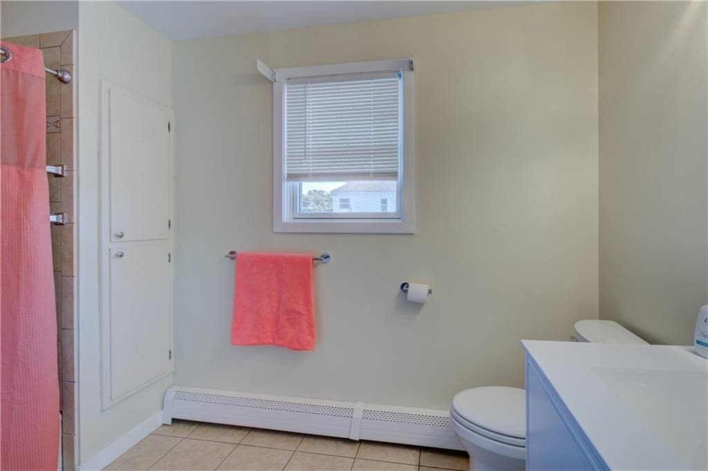 16 Arlington Ave, Warren RI 02885 photo 22