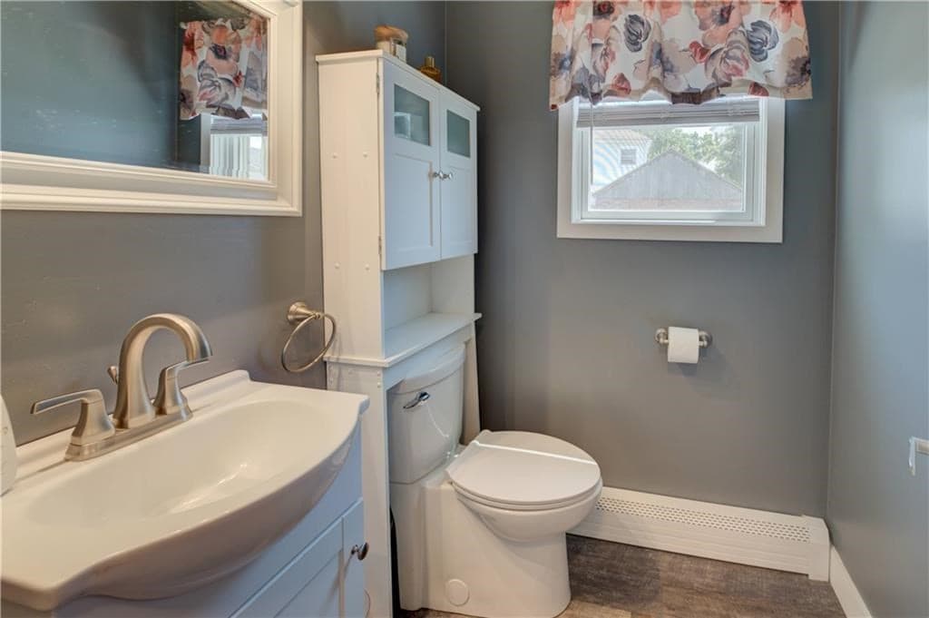16 Arlington Ave, Warren RI 02885 photo 15